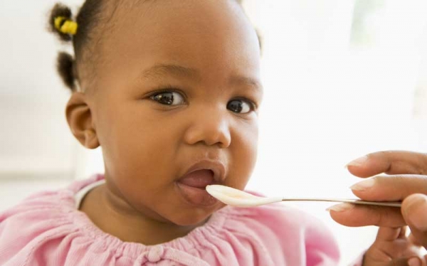 Fahamu sababu za meno ya mtoto kuchelewa kuota